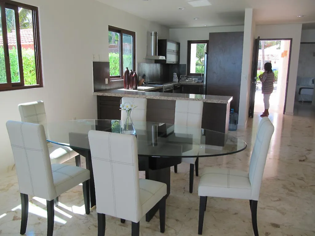 Villa Casa Moskito Playa del Carmen Mexico