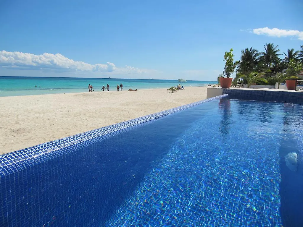 Casa Moskito Playa del Carmen Mexico