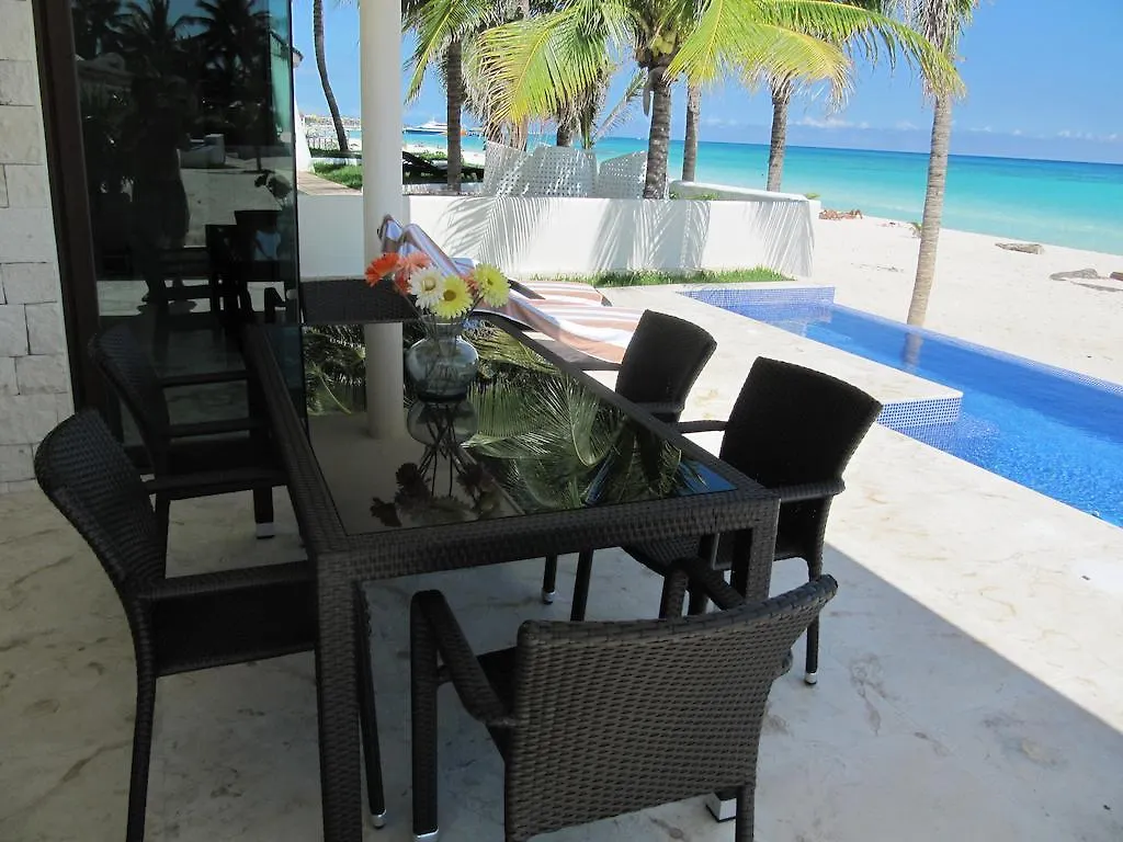 Casa Moskito Playa del Carmen Villa